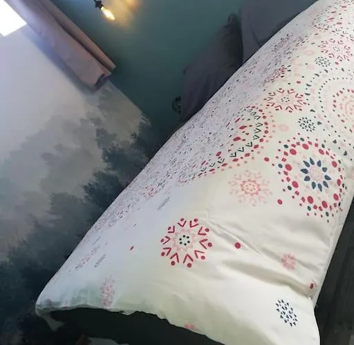 Hébergement de vacances à L'usine Loft Industriel Atypique *