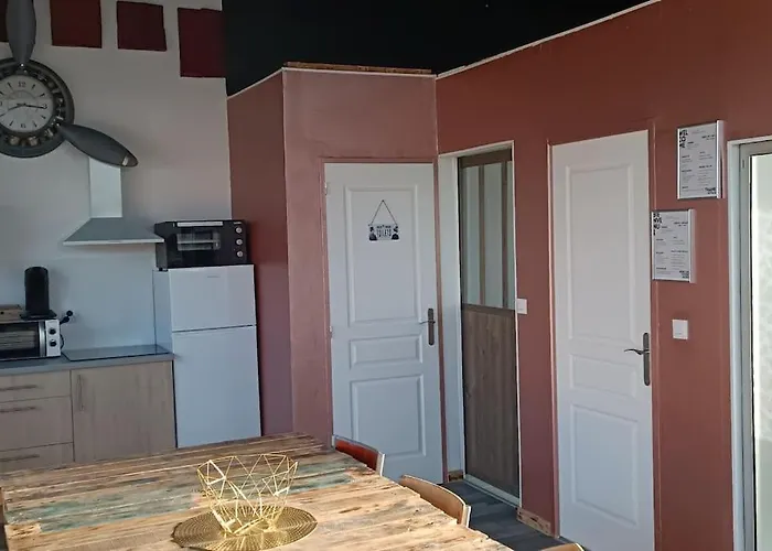 à L'usine Loft Industriel Atypique * Saint-Quentin-Lamotte-Croix-au-Bailly