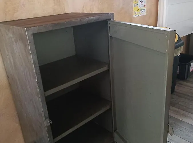 à L'usine Loft Industriel Atypique Hébergement de vacances Saint-Quentin-Lamotte-Croix-au-Bailly